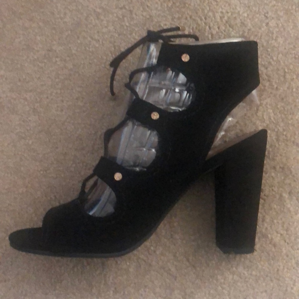 Black Indigo Rd lace up heels - Picture 3 of 7